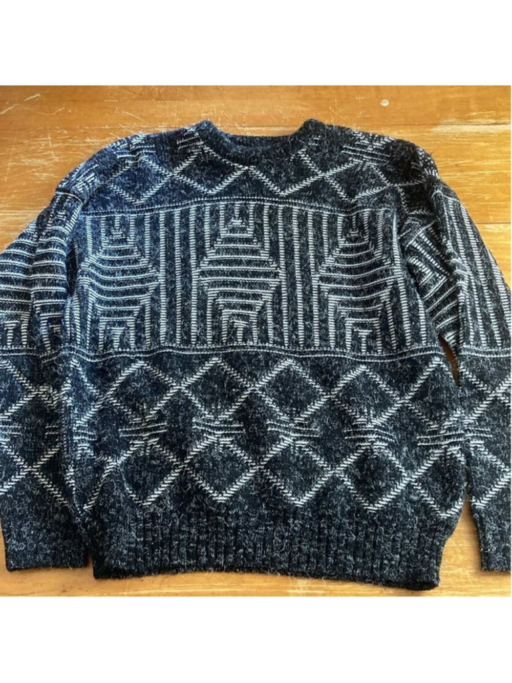 SCANDIA Vintage 90’s Men's Pull Over Geometric Black White Sweater Size L